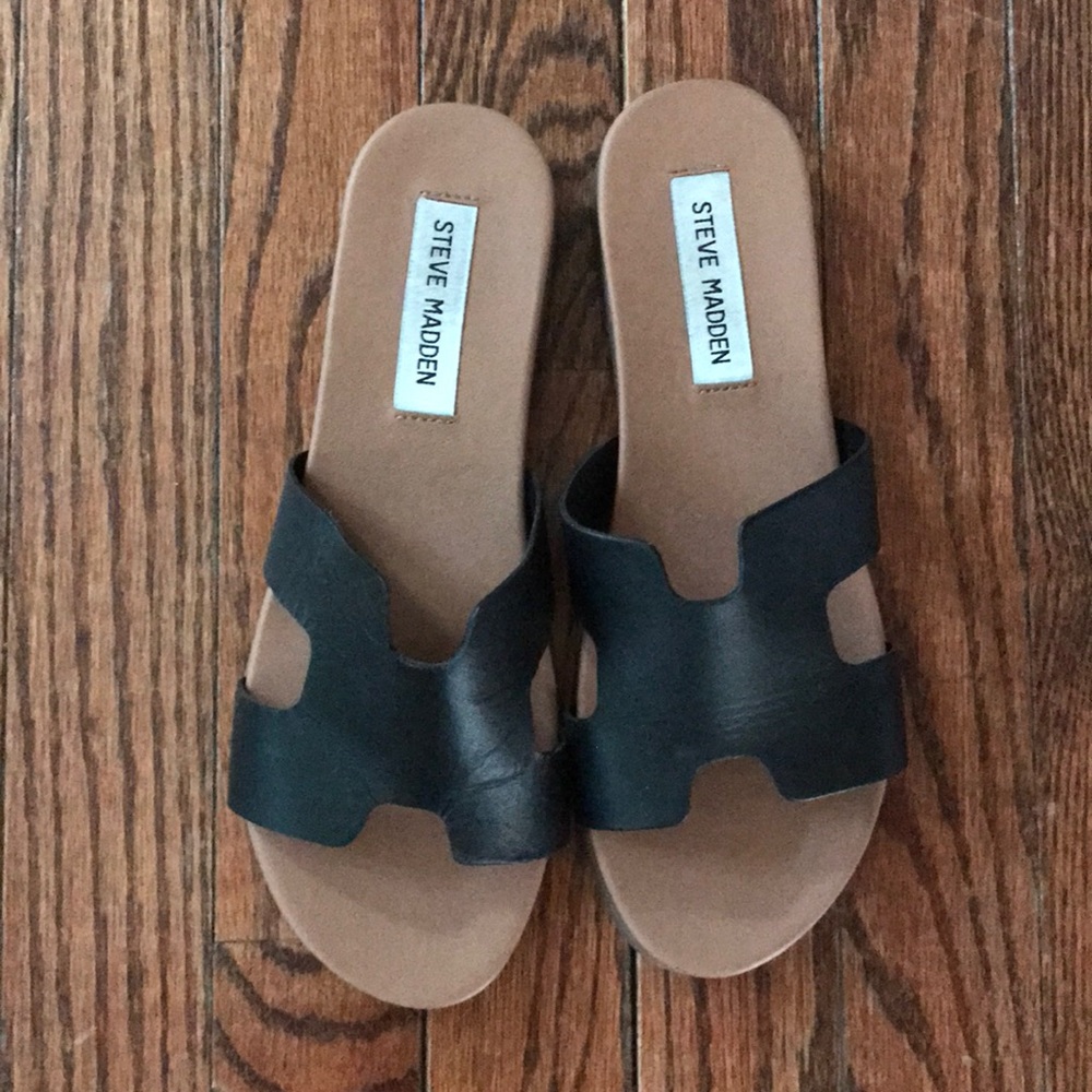 Steve Madden sandal